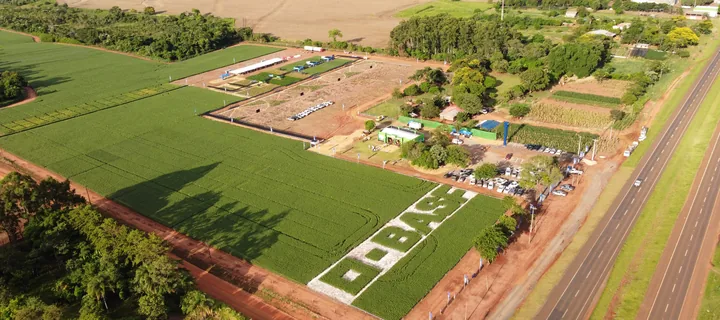 Vista aérea de los campos experimentales de BASF Paraguaya